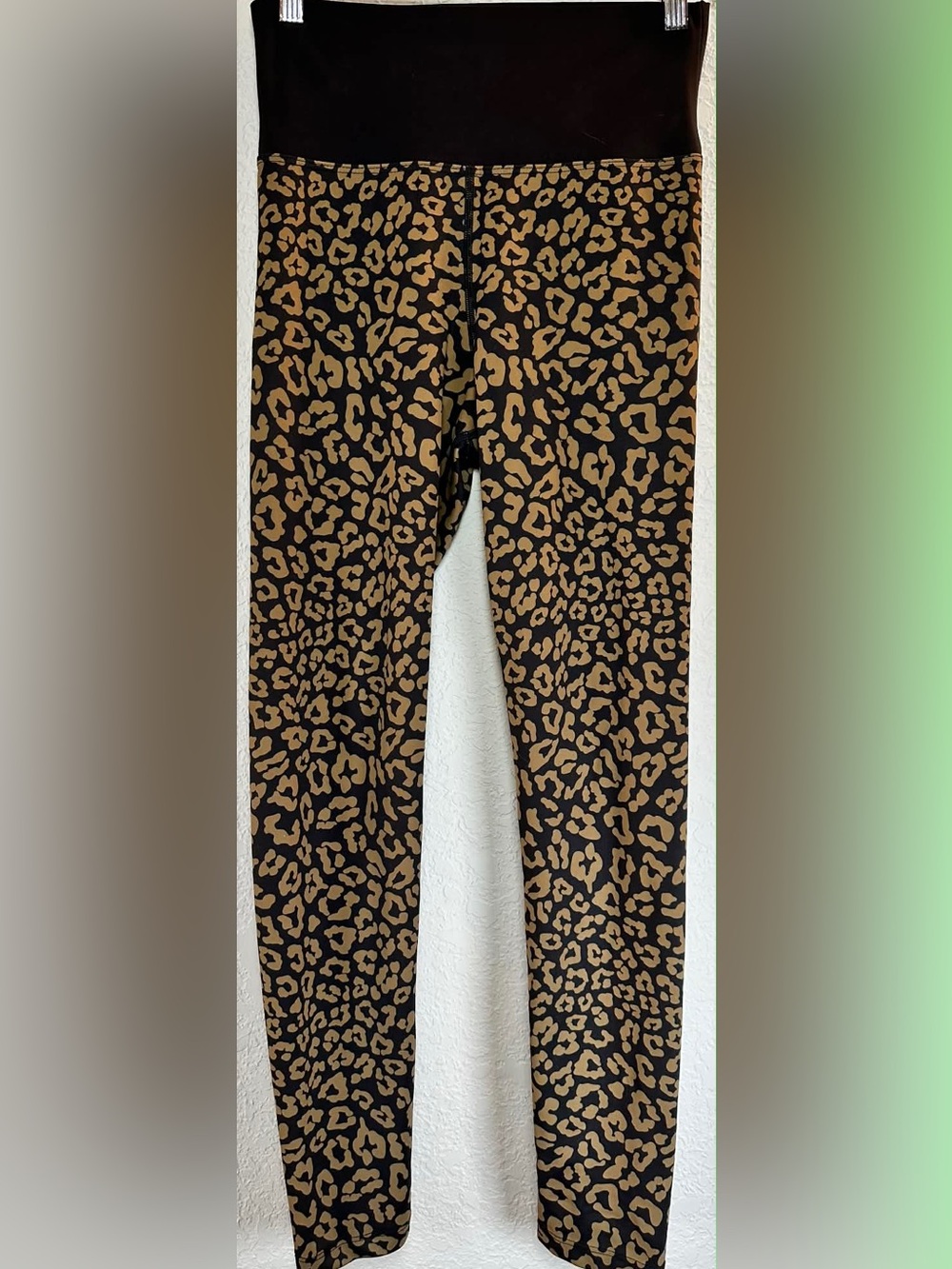 Beach Riot High-Rise Leopard Print Leggings - Black & Brown
